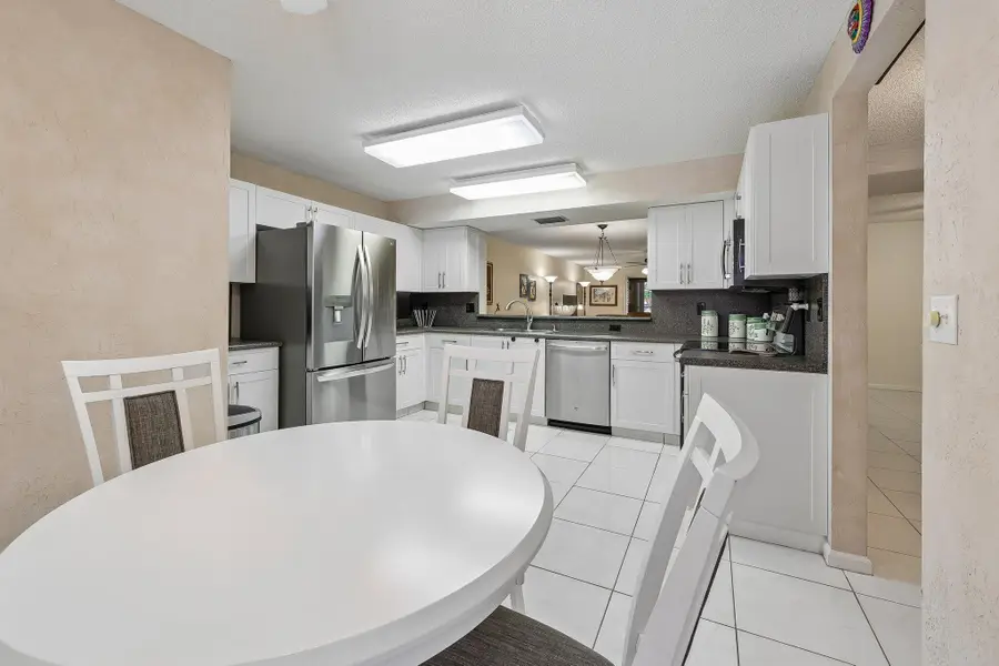 9681 E Sills Dr E #102, Boynton Beach, FL 33437 - #3