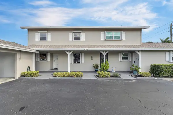 953 SE 10th #6d, Deerfield Beach, FL 33441