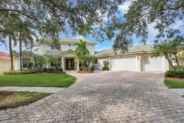 6990 Cypress Cove Circle, Jupiter, FL 33458