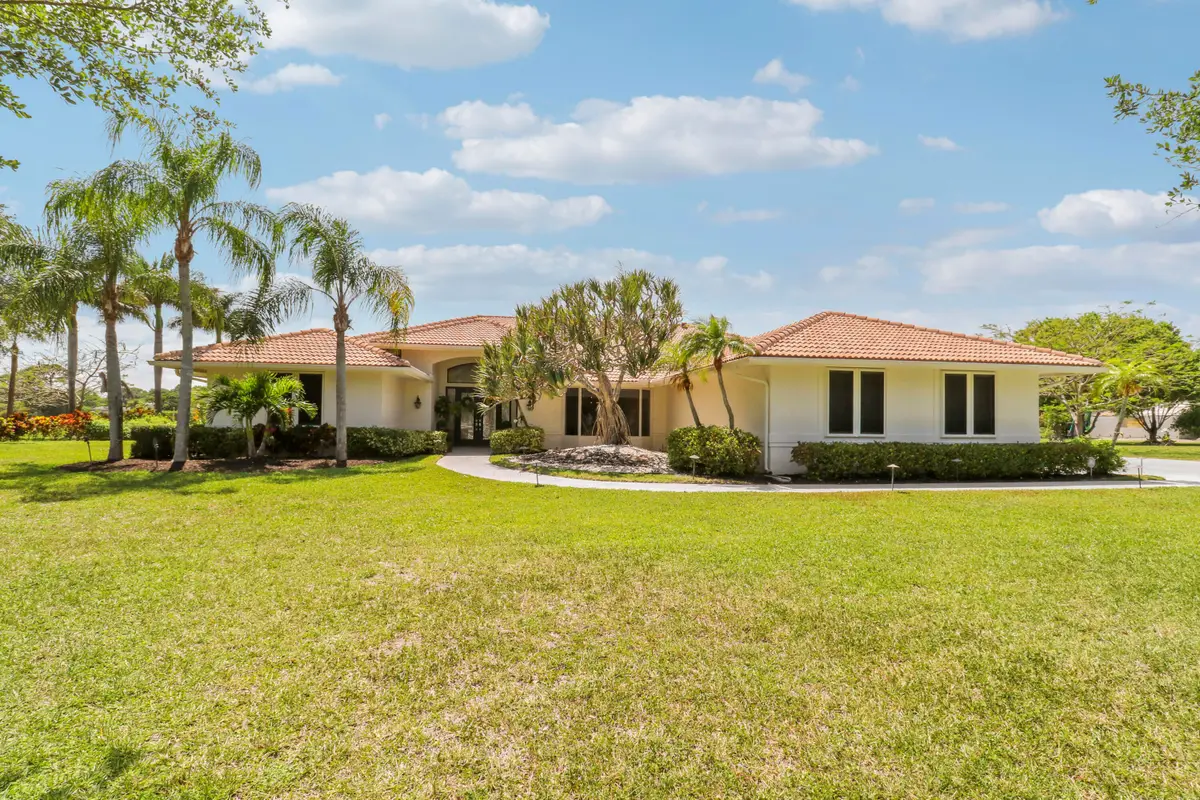 8667 Steeplechase Drive, Palm Beach Gardens, FL 33418 - #1