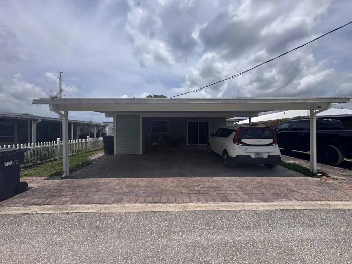 14545 W Center Street, Okeechobee, FL 34972 - #1