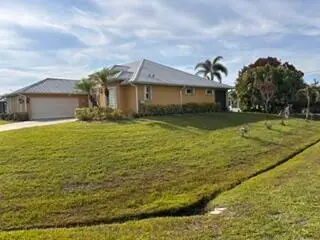 5451 NW Empress Circle, Port Saint Lucie, FL 34983 - #3