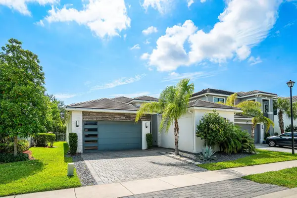7284 Estero Drive #7284, Lake Worth, FL 33463