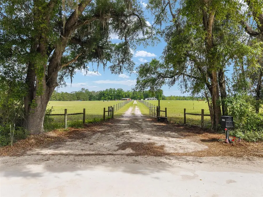 3725 172nd Street, Wellborn, FL 32094 - #3