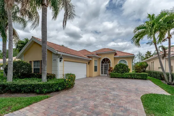 4705 Dovehill Drive, Palm Beach Gardens, FL 33418