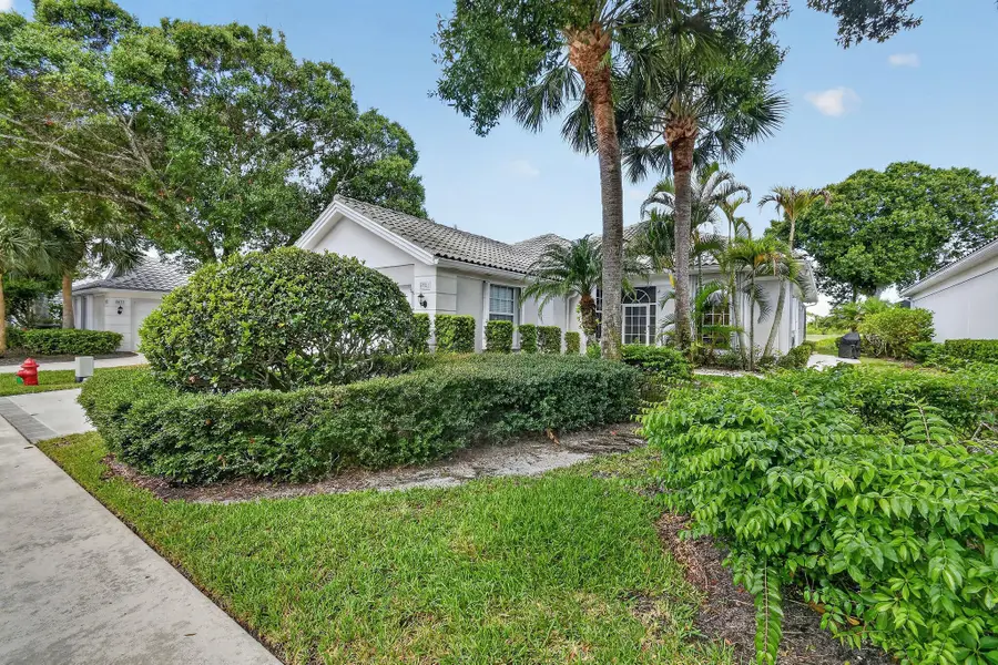 8081 SE Double Tree Drive, Hobe Sound, FL 33455 - #2