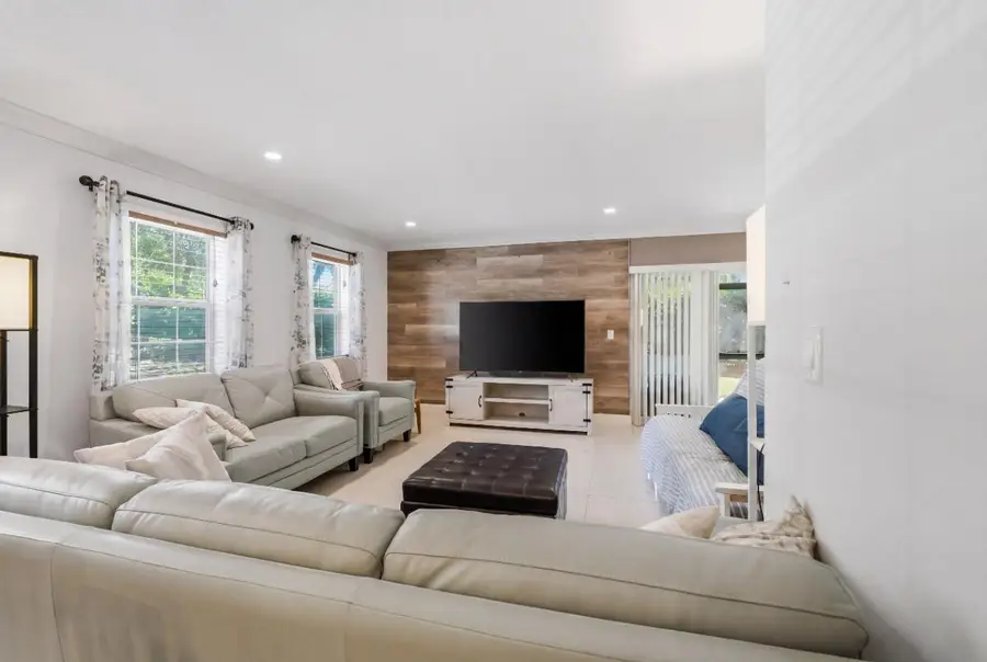 3050 N Riverside Drive #1a, Coral Springs, FL 33065 - #3