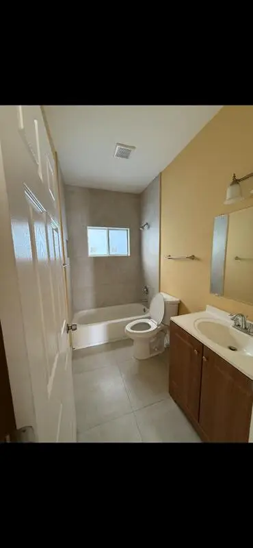 4444 NW 23 Avenue Nw #B, Miami, FL 33142 - #3