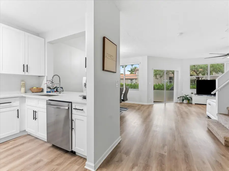 10240 Via Hibiscus #4, Boca Raton, FL 33428 - #3