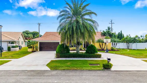 22071 Martella Avenue, Boca Raton, FL 33433