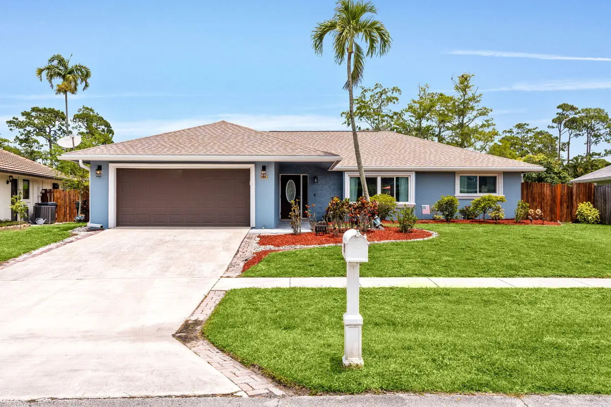 986 Cherry Lane, Wellington, FL 33414 - #1