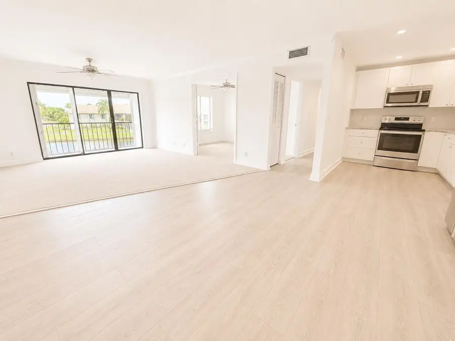 1118 Green Pine Boulevard #G2, West Palm Beach, FL 33409 - #3