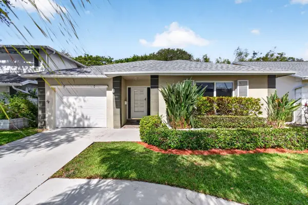 201 Del Rio Boulevard, Boca Raton, FL 33432