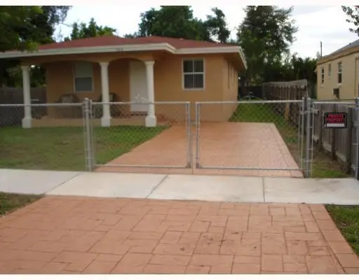 5816 Lincoln Street, Hollywood, FL 33021 - #1