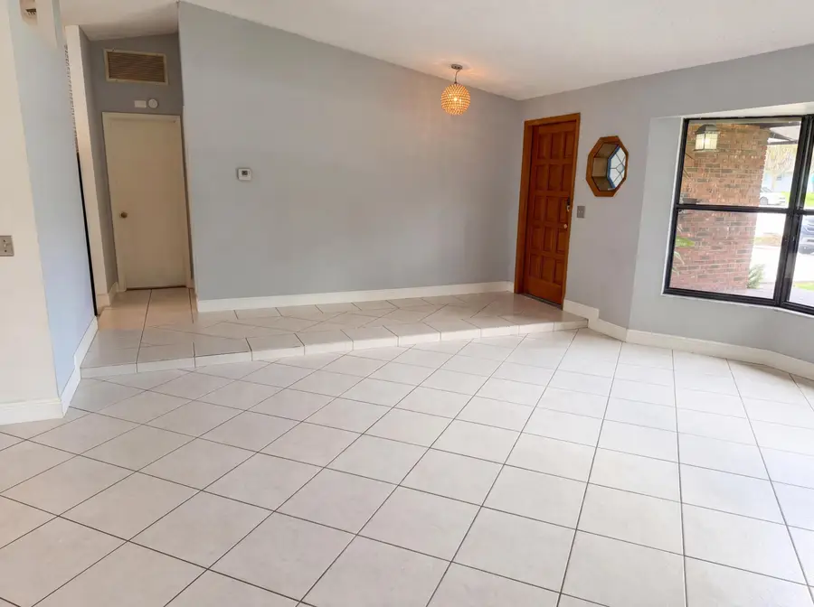 786 SE Ablett Lane, Port Saint Lucie, FL 34984 - #3