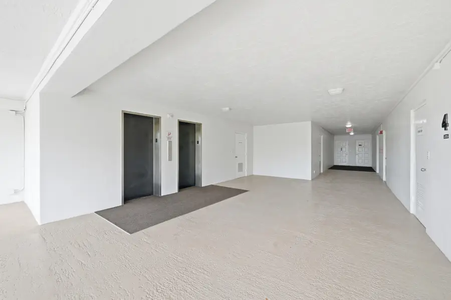 3800 Oaks Clubhouse Drive #410, Pompano Beach, FL 33069 - #3