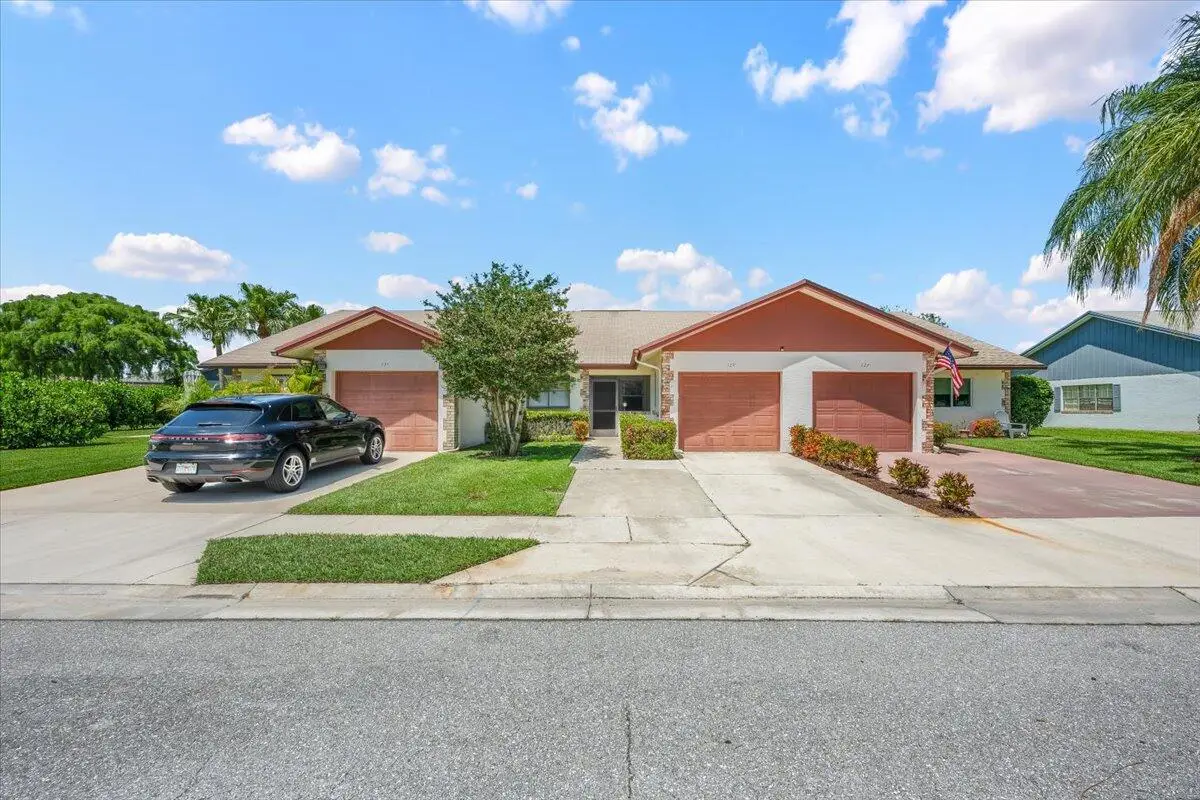 129 Moccasin Trail S, Jupiter, FL 33458 - #1