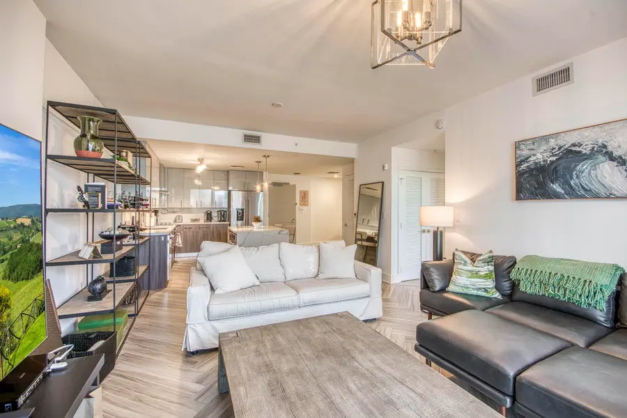 236 SE Fifth Avenue #205, Delray Beach, FL 33483 - #3