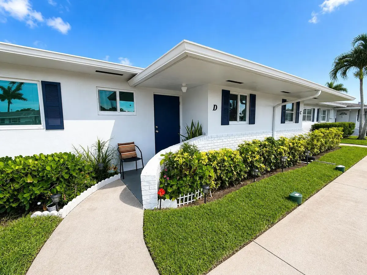 2716 E Emory Dr Drive E #D, West Palm Beach, FL 33415 - #1