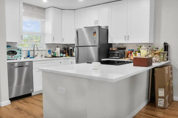 2202 NE 36th Street #15, Lighthouse Point, FL 33064