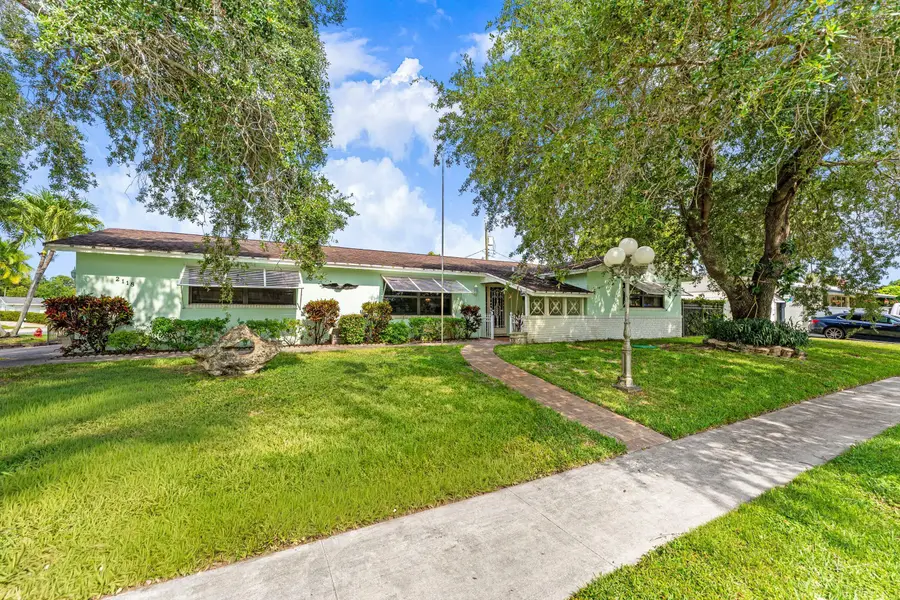 2118 W Palma Circle, West Palm Beach, FL 33415 - #3