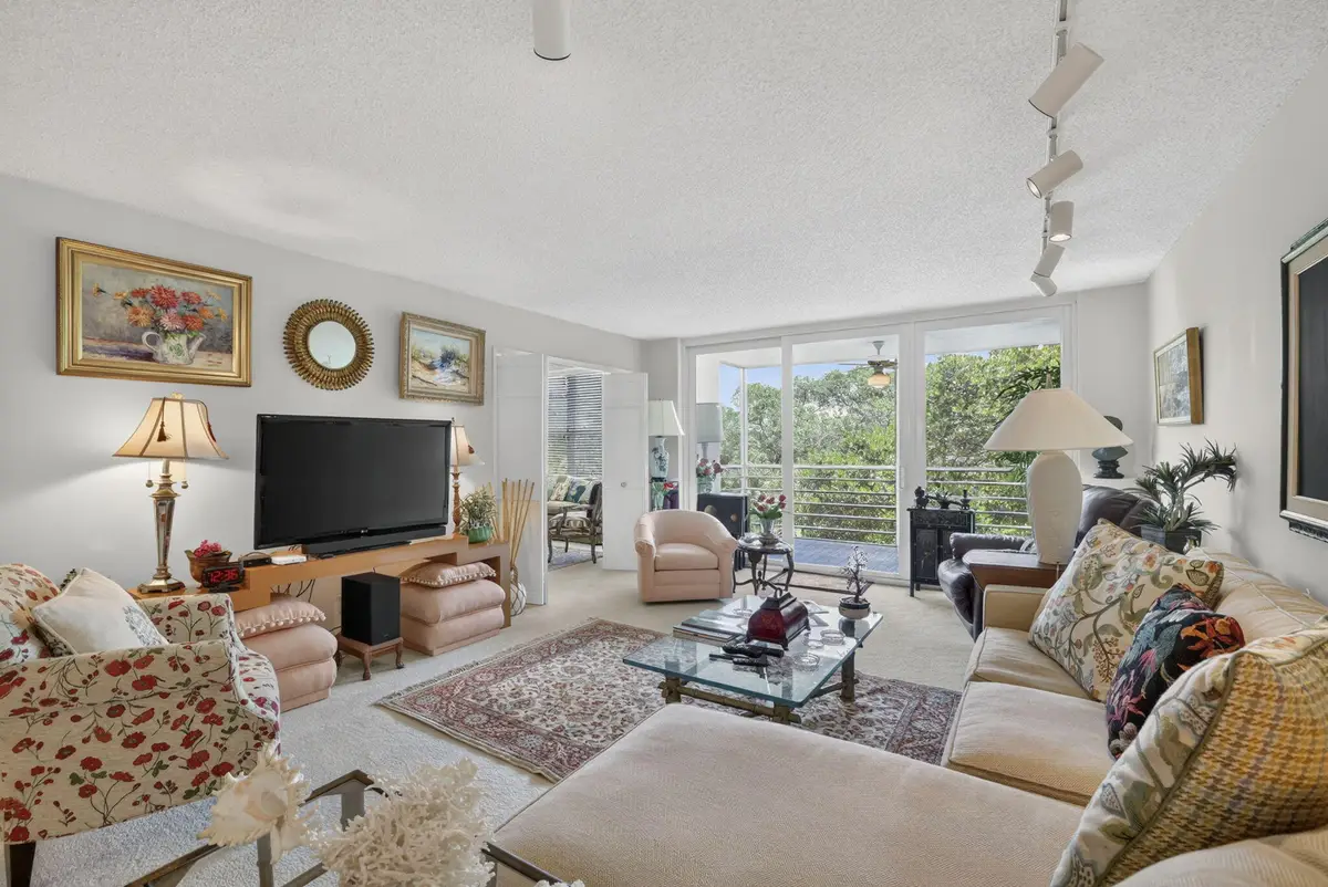 3900 Oaks Clubhouse Drive #410, Pompano Beach, FL 33069 - #1