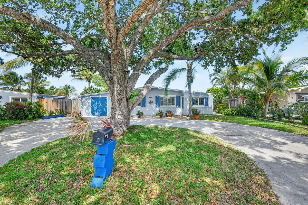 318 Glen Arbor Terrace, Boynton Beach, FL 33426 - #1