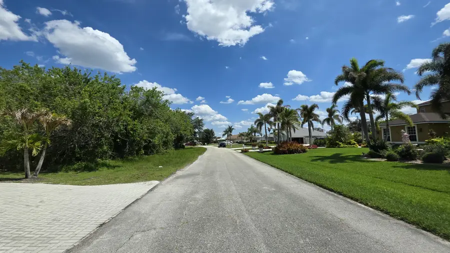 3909 SW Leesburg Street, Port Saint Lucie, FL 34953 - #3
