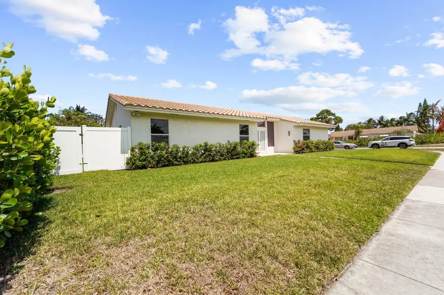 5066 NW 3rd Avenue, Boca Raton, FL 33431 - #2