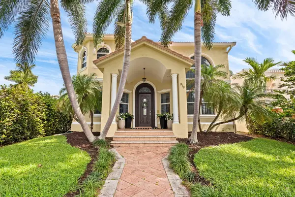 919 Hollywood Boulevard, Hollywood, FL 33019