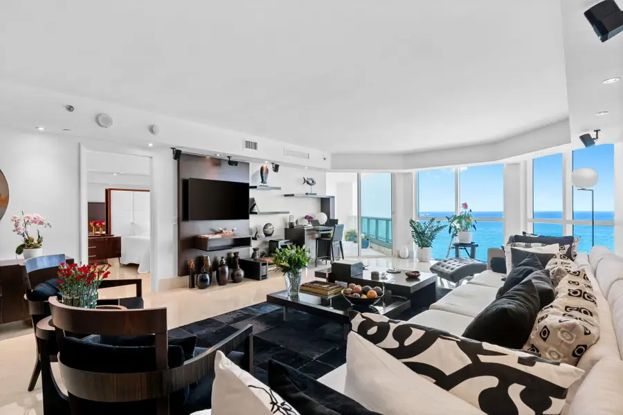101 S Fort Lauderdale Beach Boulevard #2004, Fort Lauderdale, FL 33316 - #3