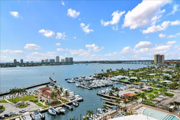 220 Lake Shore Drive #1207, Lake Park, FL 33403