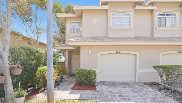 2712 NW 80th Avenue, Sunrise, FL 33322