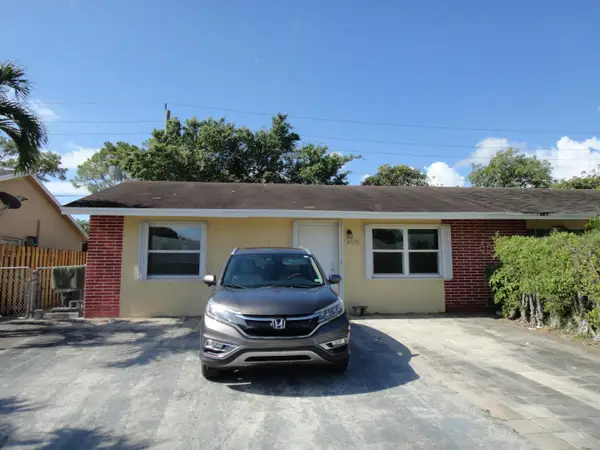 4876 Saratoga Road, West Palm Beach, FL 33415