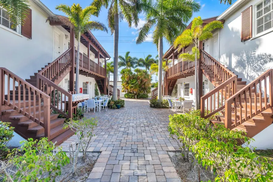 224 Conniston Road, West Palm Beach, FL 33405 - #2