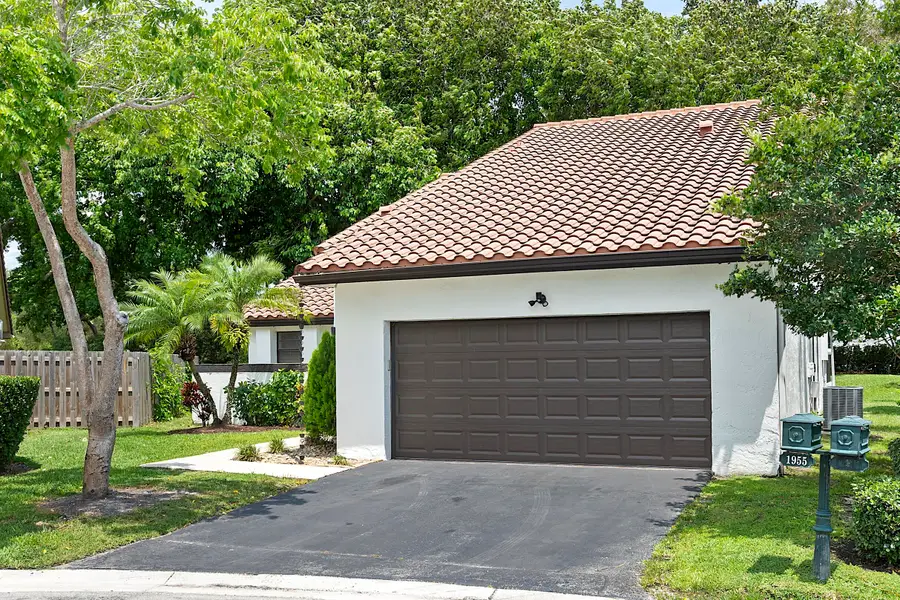 1955 Sacramento, Weston, FL 33326 - #2