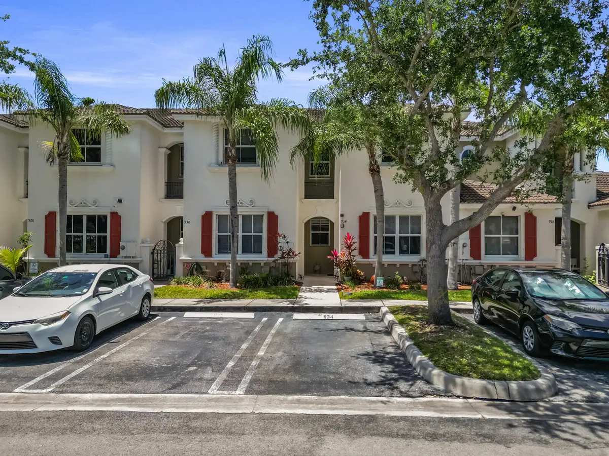 934 NE 42nd Terrace, Homestead, FL 33033 - #1