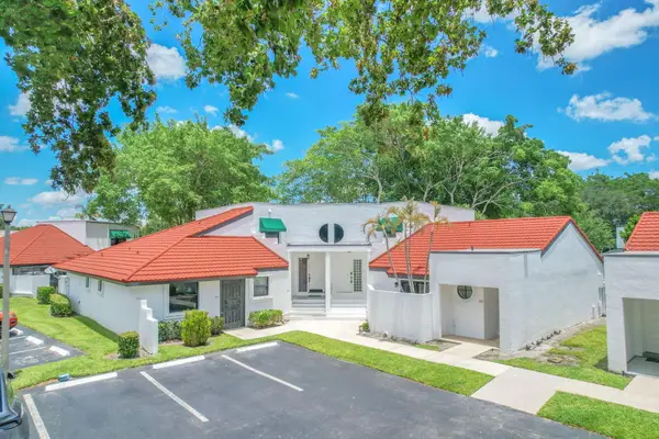 341 NW 36th Avenue, Deerfield Beach, FL 33442