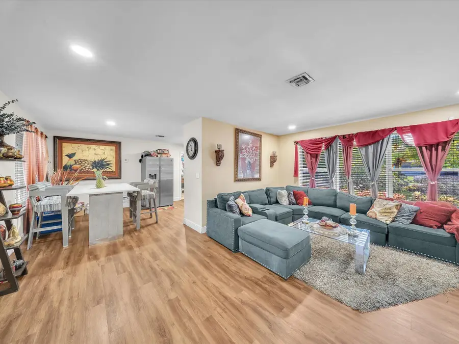 721 SW 38th Avenue, Fort Lauderdale, FL 33312 - #2