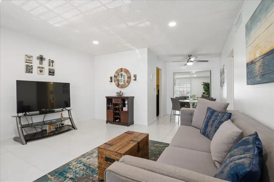 2210 NE 67th Street #1211, Fort Lauderdale, FL 33308 - #2