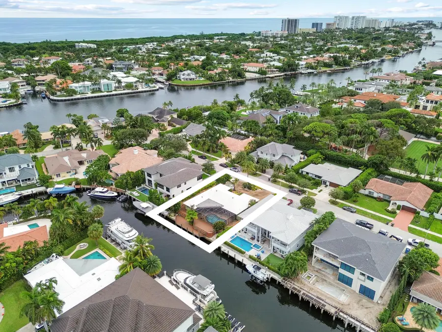 531 Silver Lane, Boca Raton, FL 33432 - #3