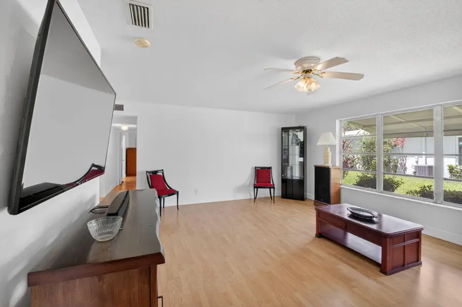 172 High Point Terrace W #D, Delray Beach, FL 33445 - #2
