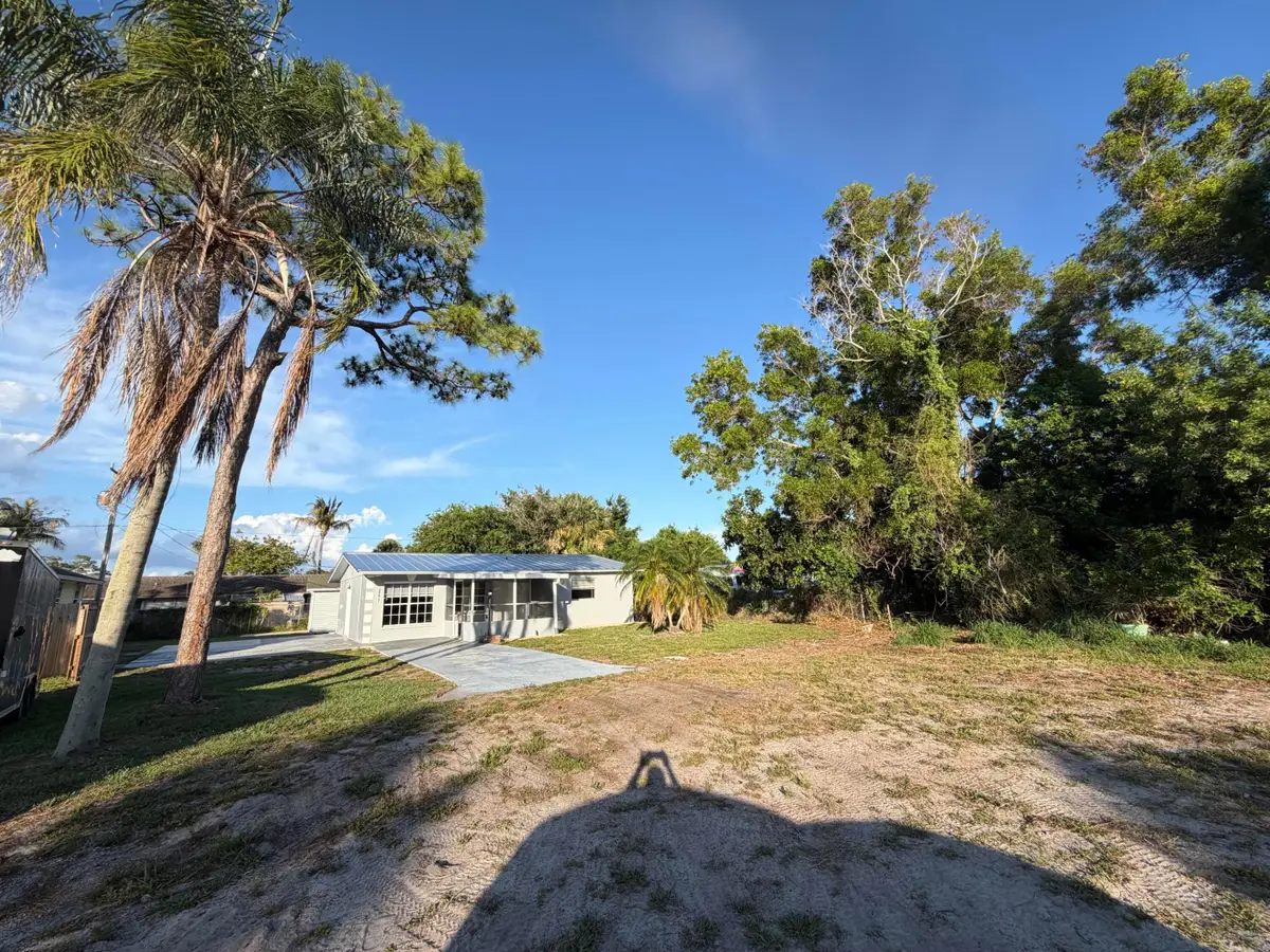 3277 SE Birch Avenue, Stuart, FL 34997 - #1