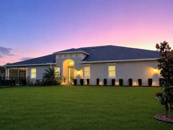 12773 SW Lake Fern Circle, Port St Lucie, FL 34987