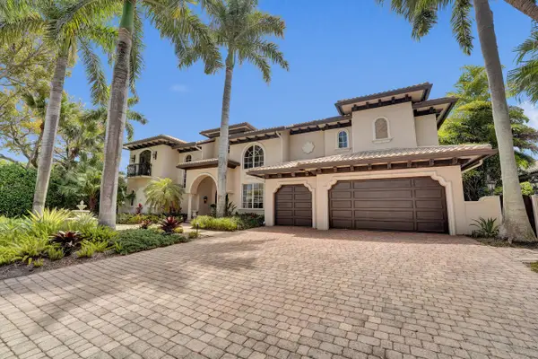 1212 E Lake Drive, Fort Lauderdale, FL 33316