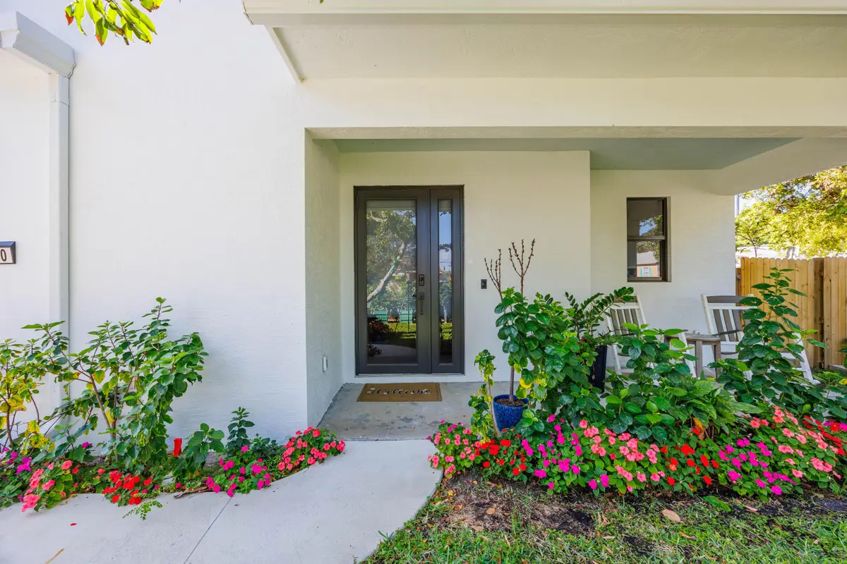740 Winters, West Palm Beach, FL 33405 - #1