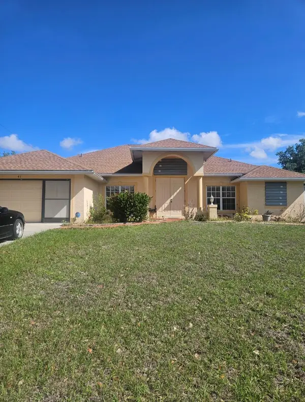 41 Pelton Circle, Port Charlotte, FL 33954