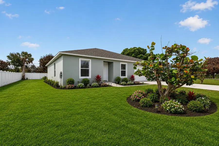 330 SE Huron Terrace, Port Saint Lucie, FL 34983 - #3