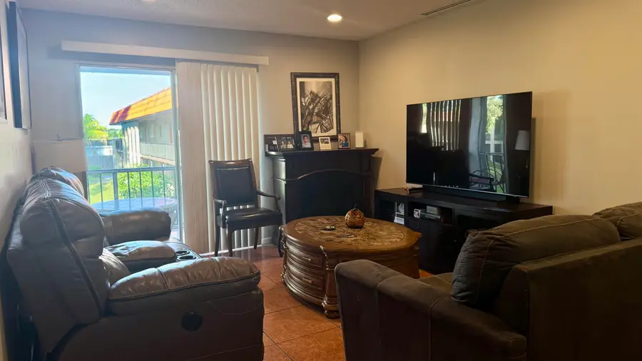 6086 Forest Hill Boulevard #208, West Palm Beach, FL 33415 - #3