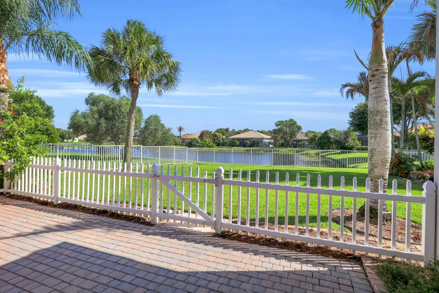 7041 SE Bay Hill Drive, Stuart, FL 34997 - #2